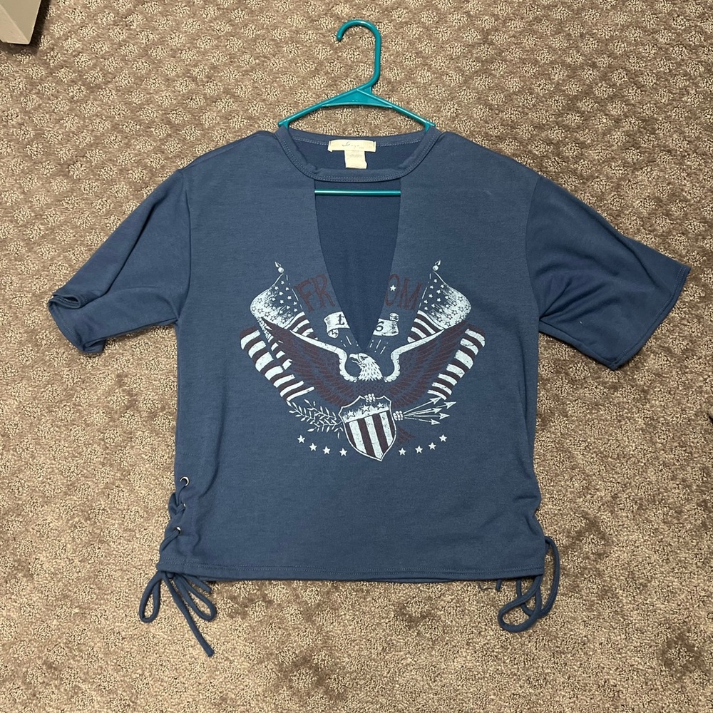 USA freedom cutout tshirt with bald eagle.